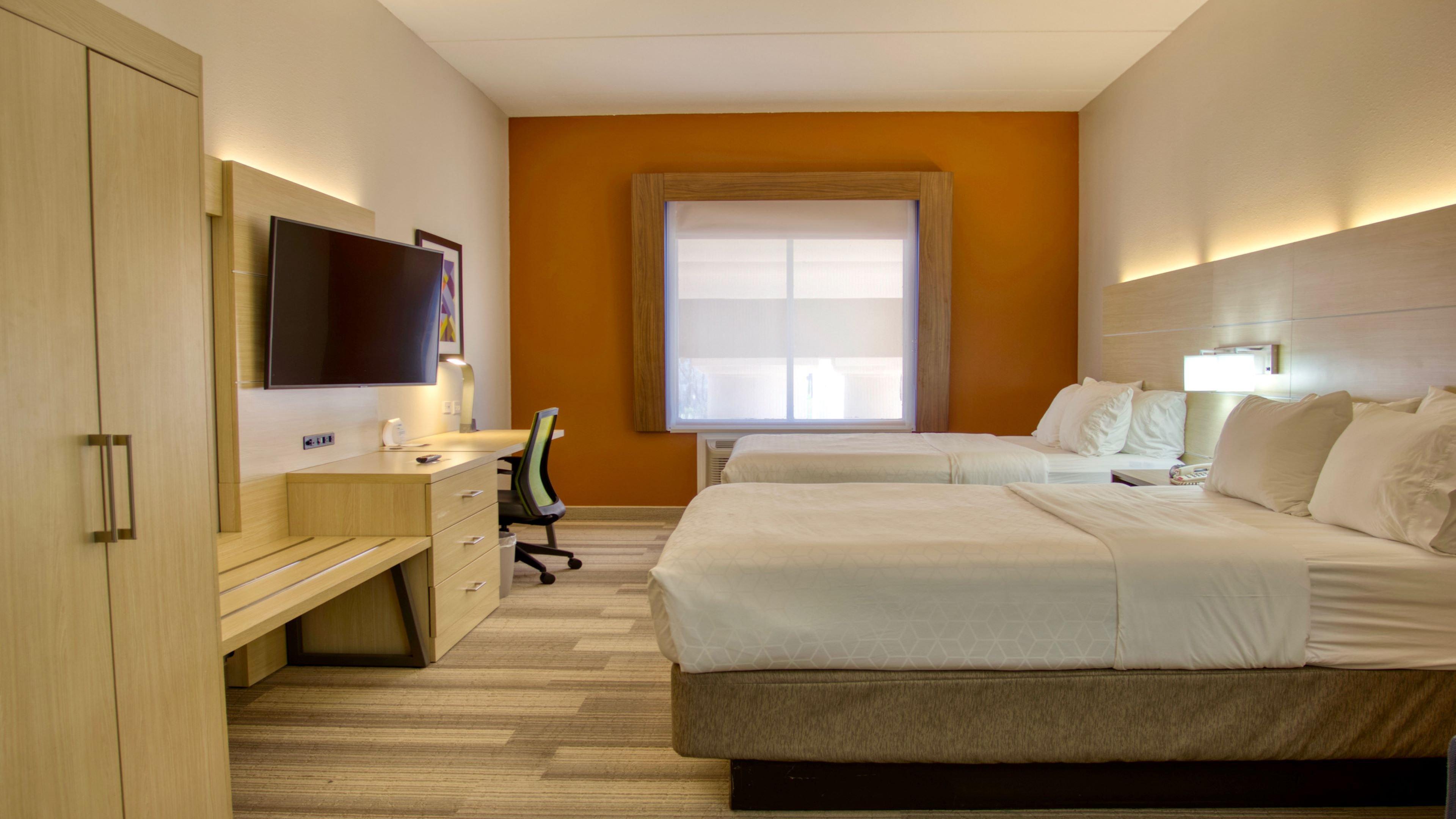 Holiday Inn Express Hotel & Suites Byram By Ihg Buitenkant foto