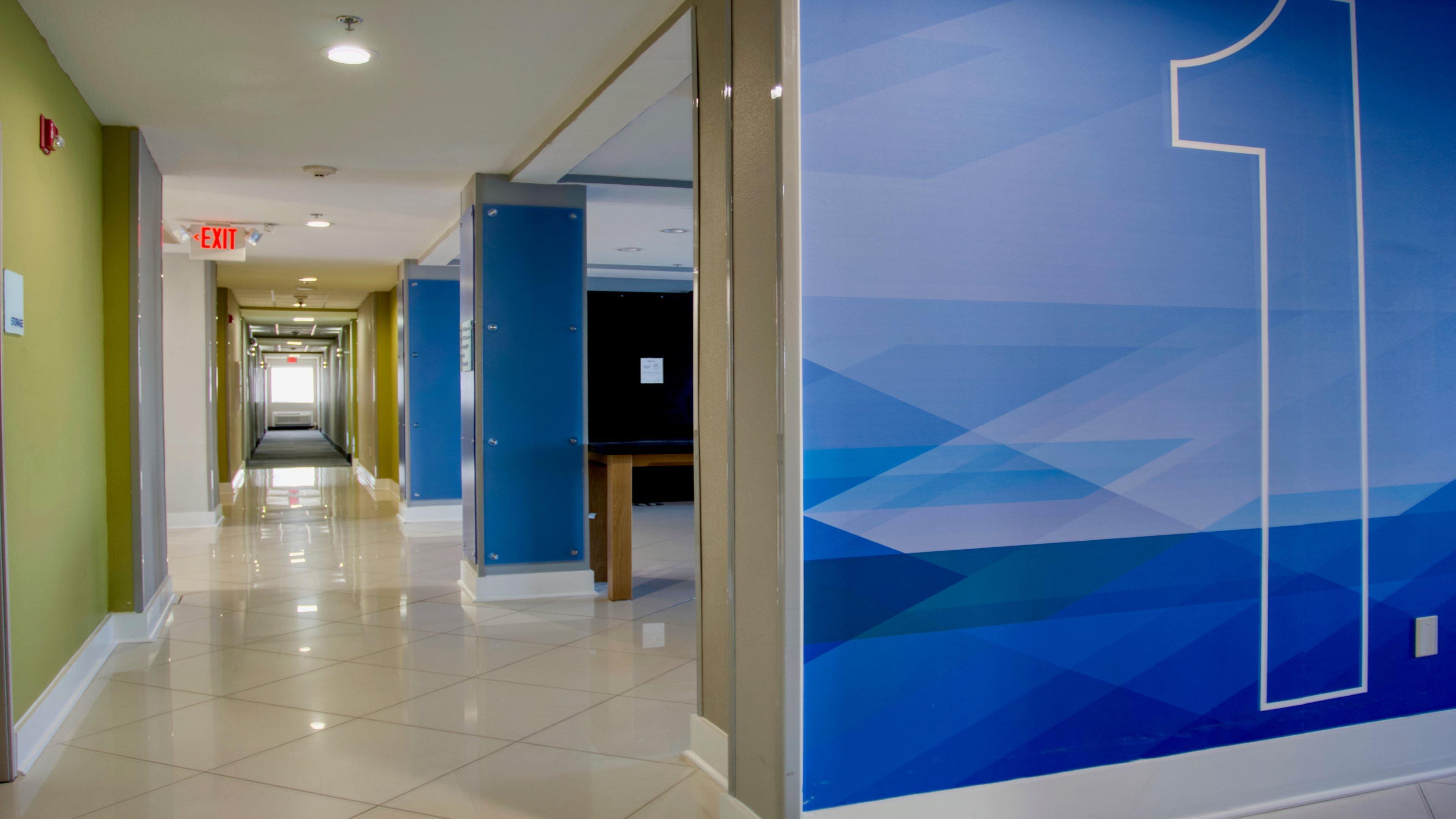 Holiday Inn Express Hotel & Suites Byram By Ihg Buitenkant foto